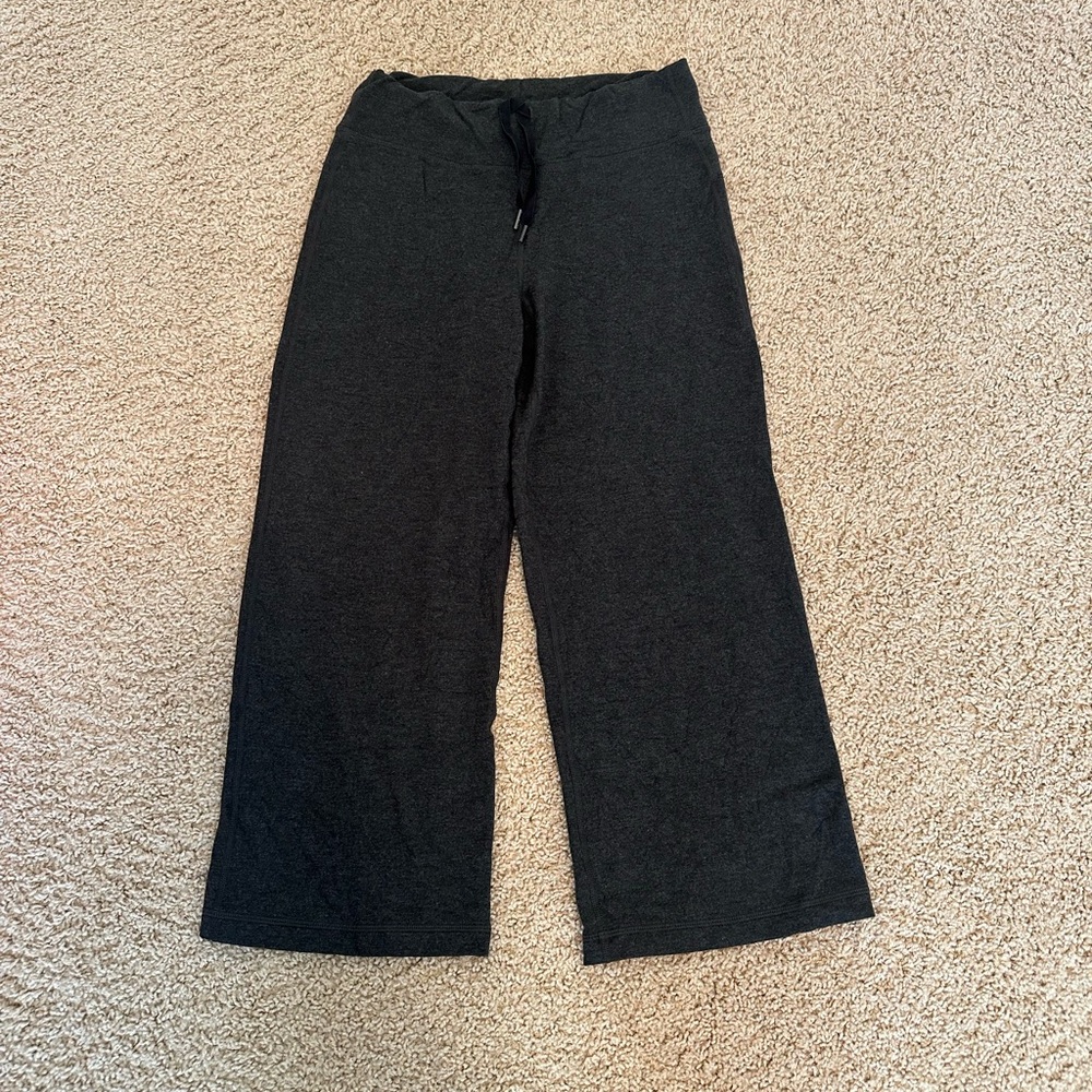 Lululemon loose crops